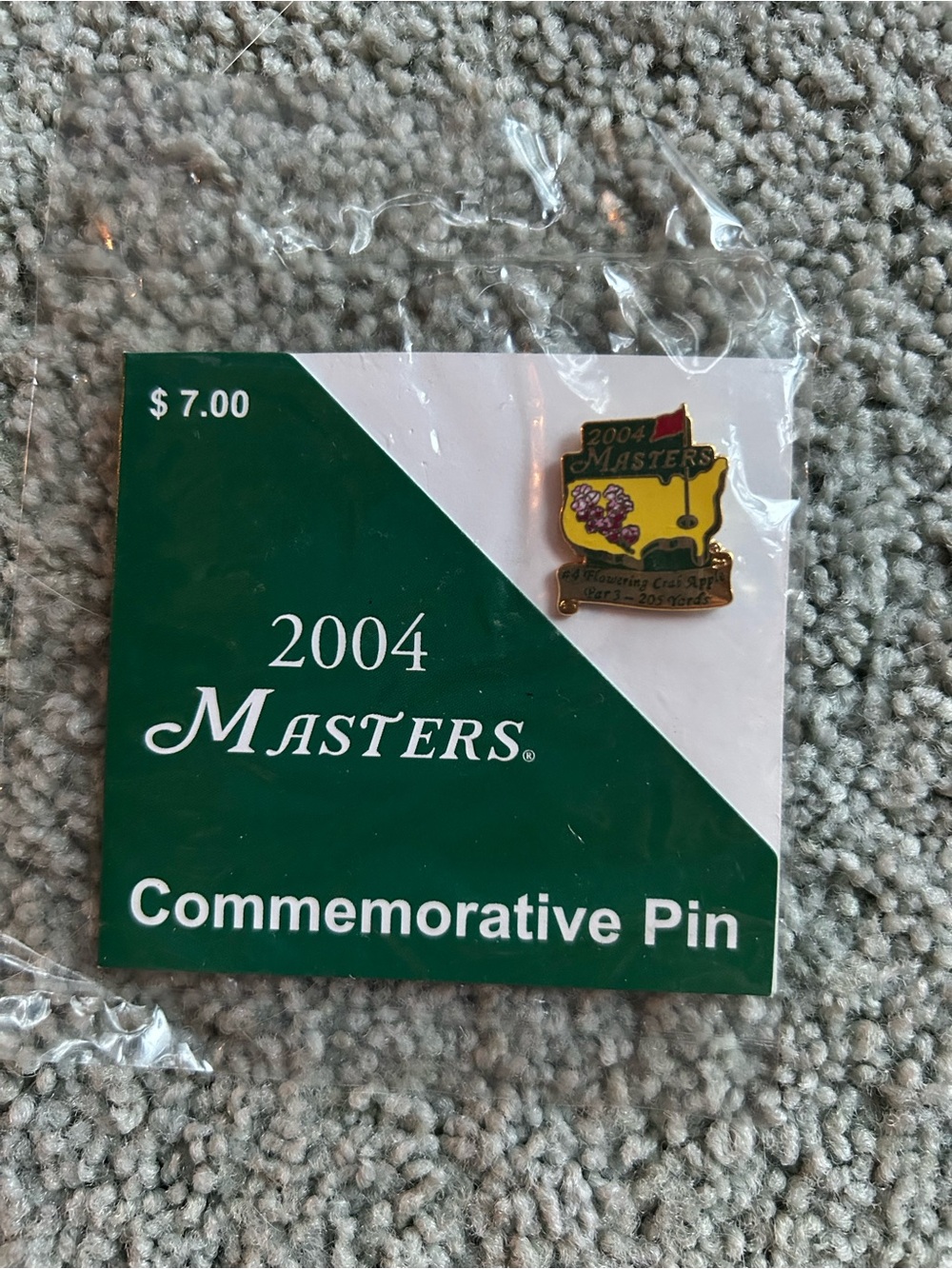 Masters 2004 Commemorative Pin - Yellow, Green & Purple